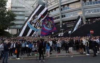 Newcastle plots rijkste club ter wereld: fans dolblij, buitenwereld kritisch