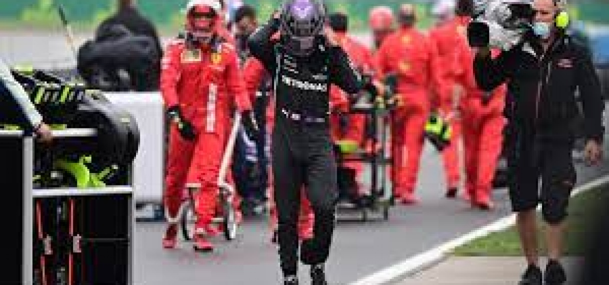 Pirelli-baas: ‘Hamilton had finish waarschijnlijk niet gehaald zonder pitstop’