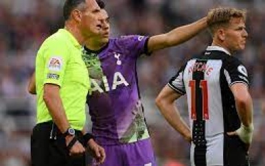 Spurs-duo krijgt lof voor alerte reactie in Newcastle: ‘Zo red je levens’