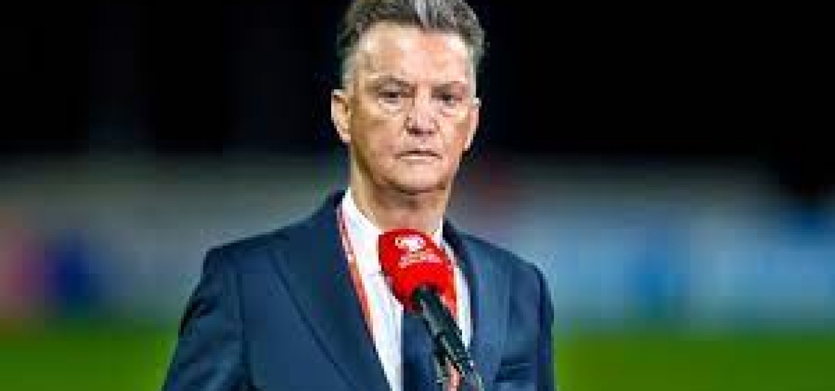 FIFA praat met Van Gaal en andere bondscoaches over nieuwe voetbalkalender