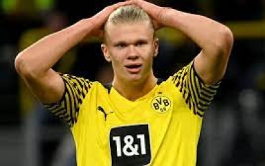 Dortmund-spits Haaland weken uitgeschakeld, duel met Ajax lijkt onhaalbaar