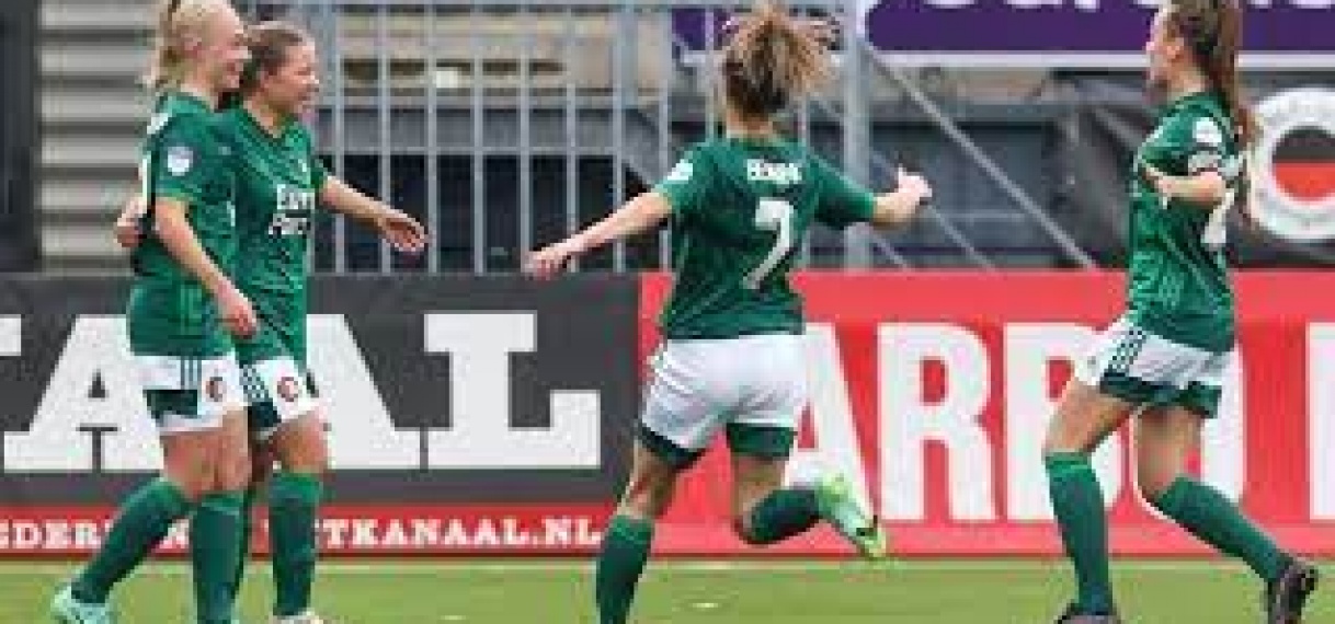 Feyenoord Vrouwen ontsnapt en neemt koppositie in Eredivisie over van PEC