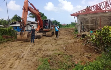 Woningen op wegdek in Sonny Point belemmeren werkzaamheden OW