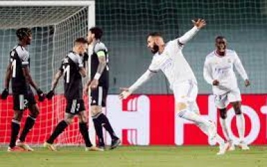 Real en Inter verder in CL, Benzema scoort twaalf uur na veroordeling