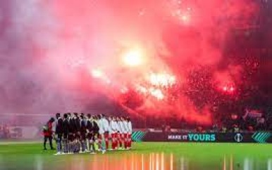 Feyenoord krijgt recordboete voor wangedrag fans rond wedstrijden tegen Union