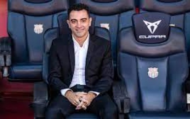 Meesterbrein Xavi moet glorietijd doen herleven bij Barcelona: ‘Hij kan het’