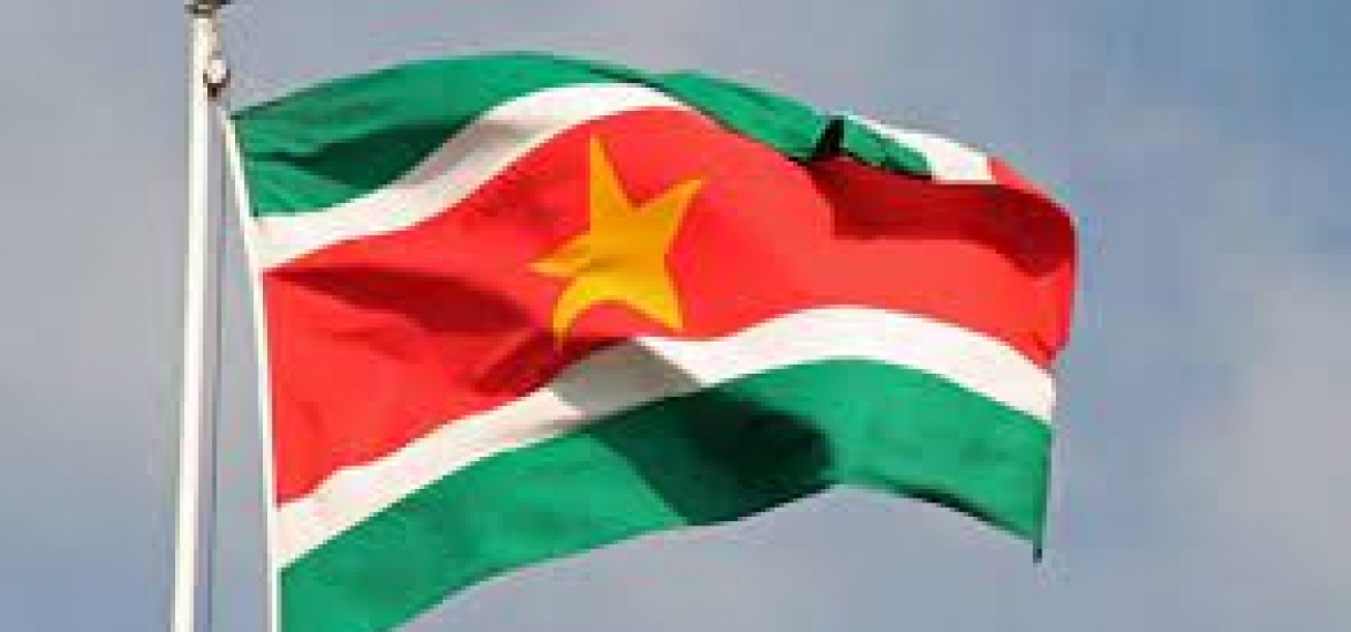 ‘Flag raising’ ceremonie in New Jersey in verband met 46 jaar onafhankelijkheid van Suriname