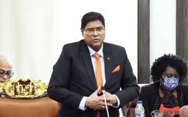 President Santokhi: “Korpsleiding wordt vervangen”