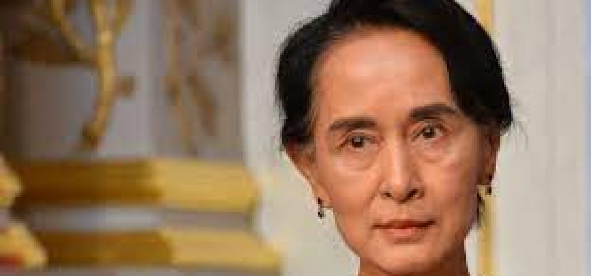 Aung San Suu Kyi veroordeeld tot 4 jaar cel
