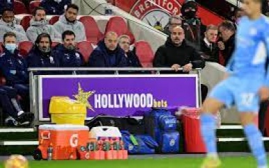 Guardiola wil ook na tiende City-zege op rij niets weten van gelopen titelrace