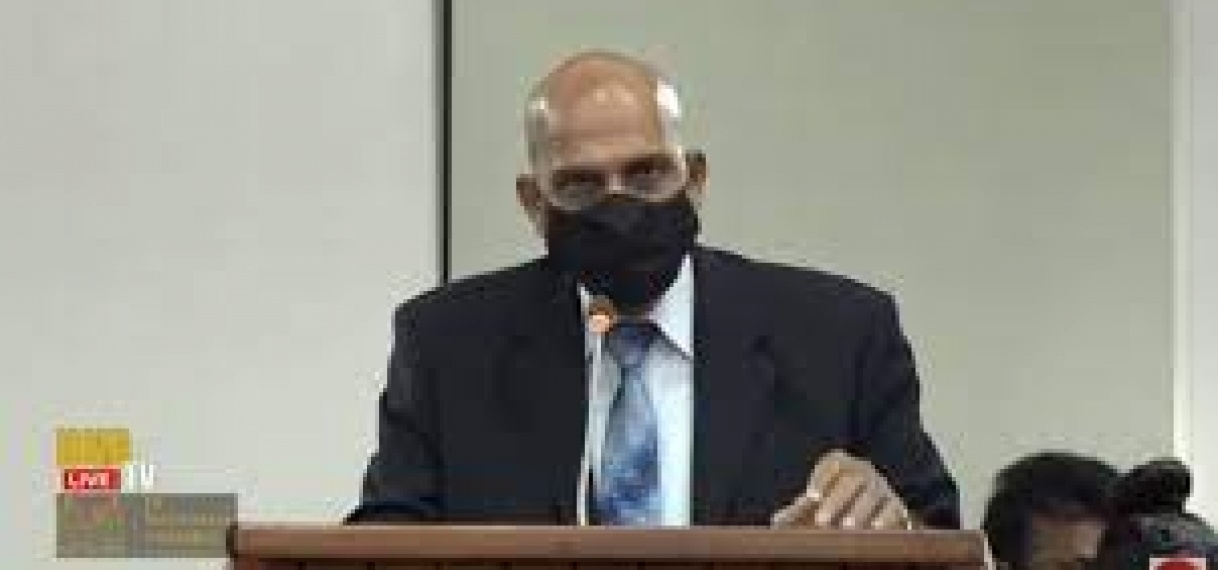 Minister Achaibersing: “Suriname ontkomt niet aan consequenties oorlog”