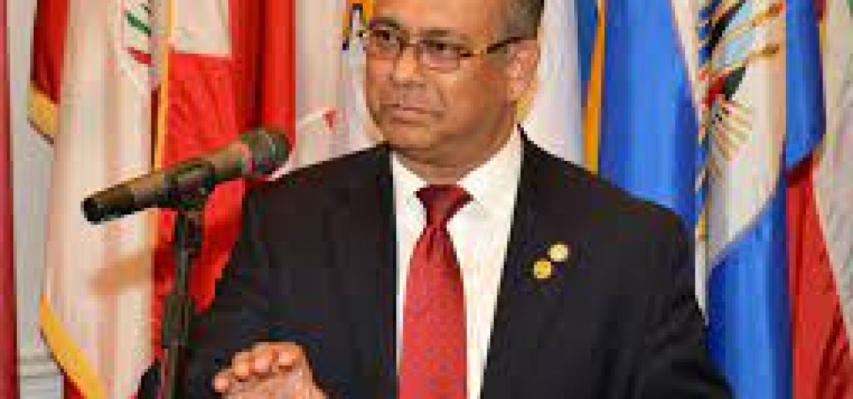 Surinaamse delegatie naar Guyana