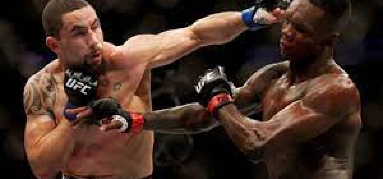 UFC : Israël Adesanya niet te verslaan