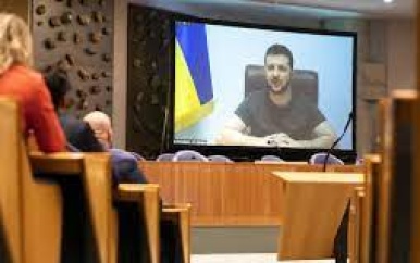 Zelensky tegen Kamer: ‘Stop met energie uit Rusland, met miljarden voor oorlog