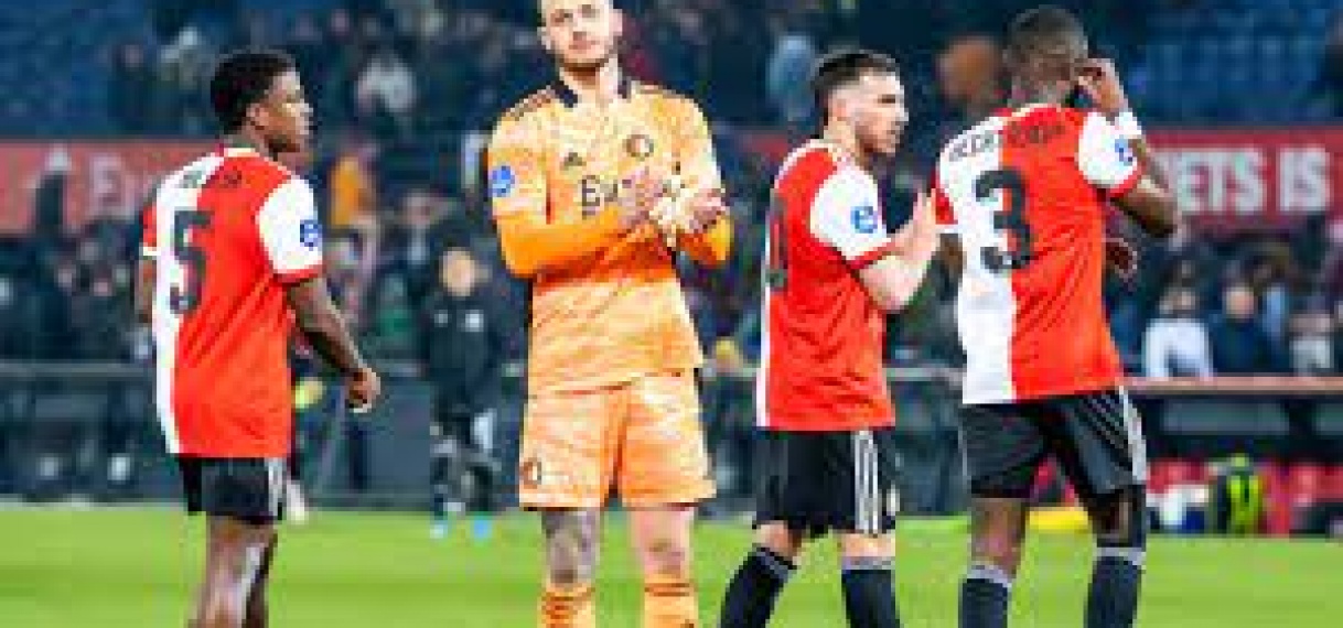 Slot na gelijkspel Feyenoord: ‘Een goede helft is niet genoeg tegen Groningen’