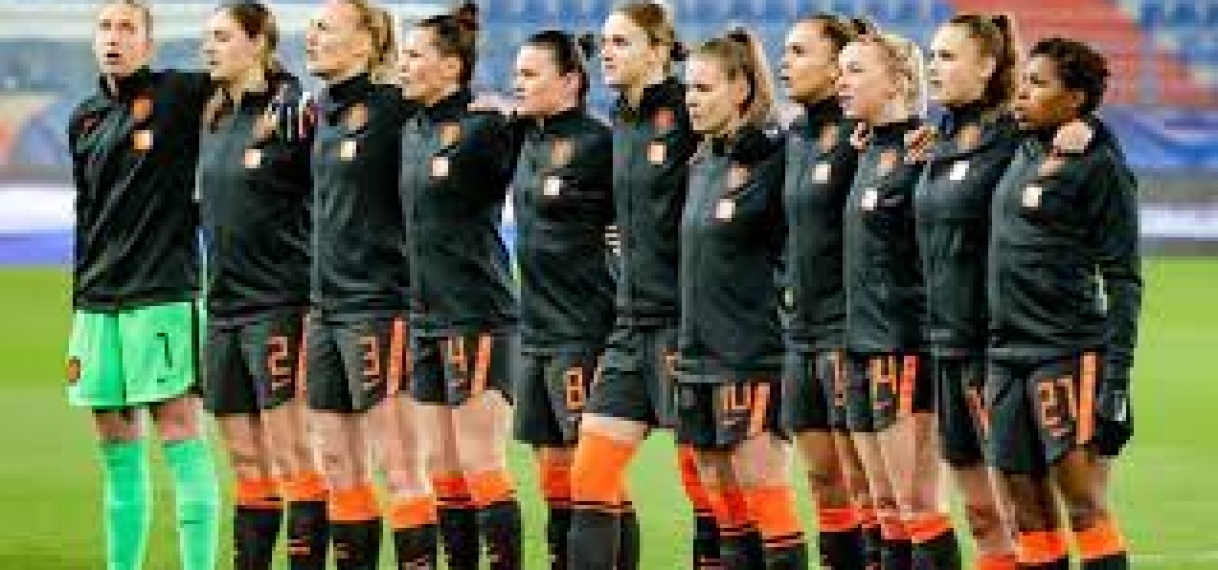 KNVB laat Oranjevrouwen definitief niet tegen Belarus voetballen