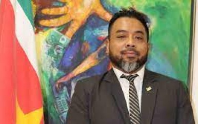 Javaanse organisaties bieden petitie aan minister Binnenlandse Zaken