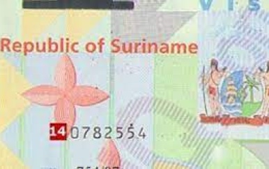 Suriname schaft visumplicht af voor vijf landen