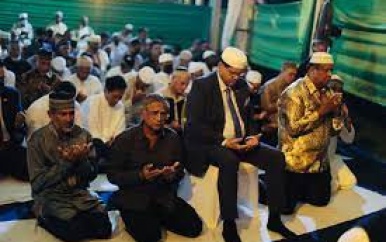 President doet tijdens iftar op paleis oproep tot vredevolle samenleving