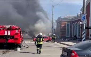 Tientallen doden bij raketaanval op Oekraïens treinstation met evacués