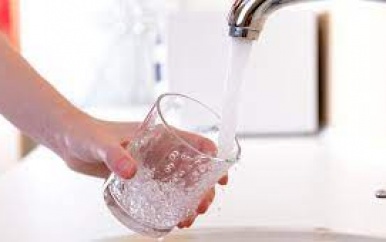 Gezond drinkwater moet in elk gebied beschikbaar zijn