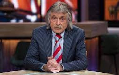 Johan Derksen stapt toch niet op en keert maandag terug met Vandaag Inside