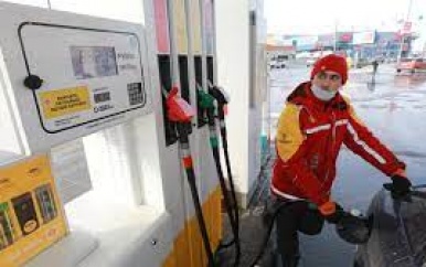 Shell verkoopt Russische tankstations en fabriek aan Lukoil