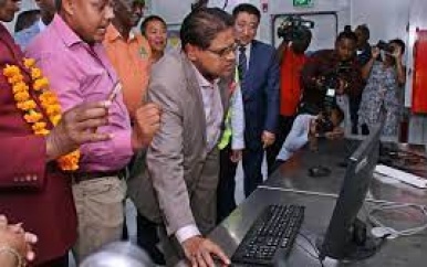 Opening Solar Farm Clarapolder