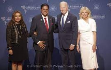 President Santokhi ontmoet Amerikaanse president Biden
