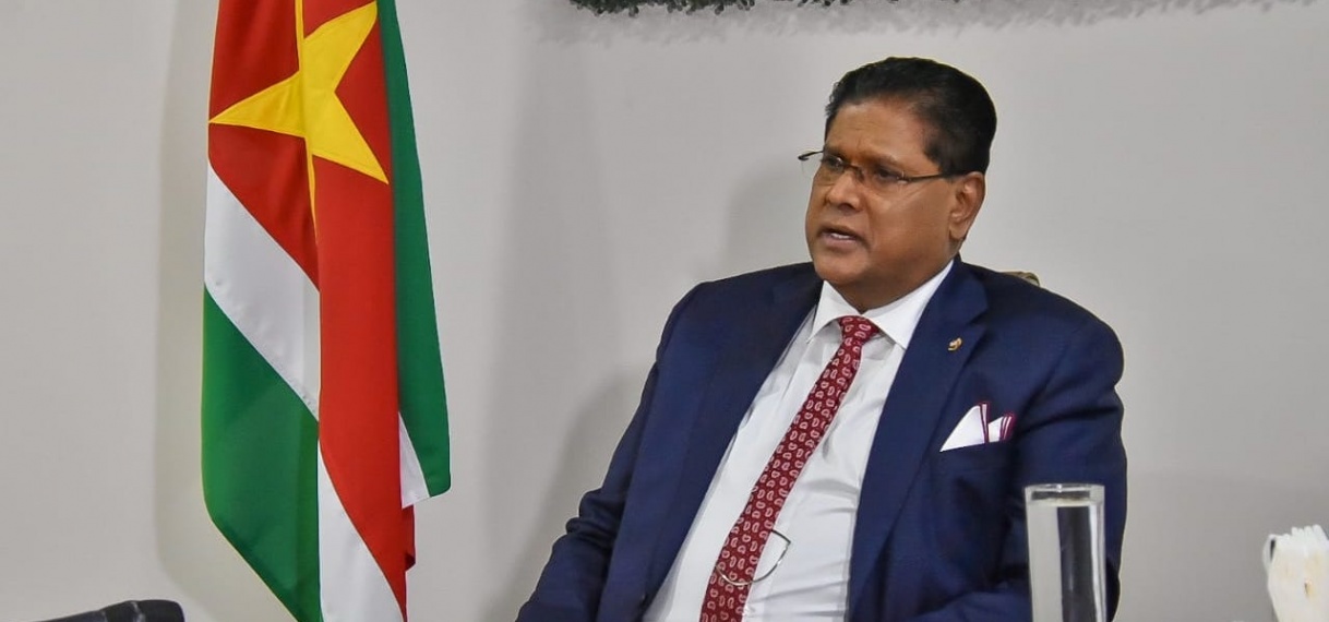 President Santokhi bespreekt samenwerking binnen CARICOM voor inperken tabakssmokkel