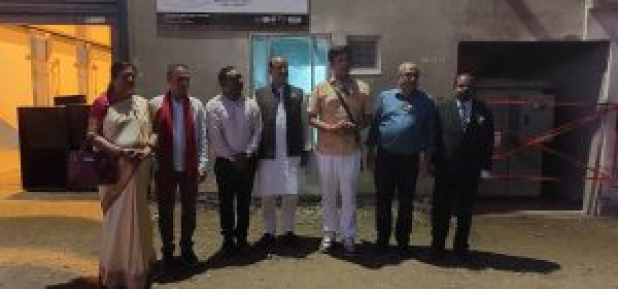 LVV-minister ontvangt Indiase parlementaire delegatie bij pompgemaal Wageningen