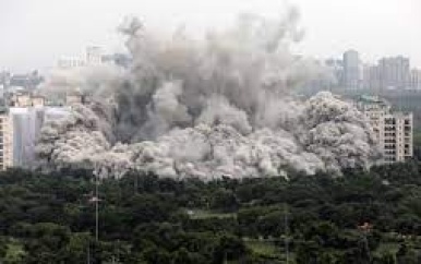 Indiase ‘Twin Towers’ opgeblazen omdat er geen vergunning voor was