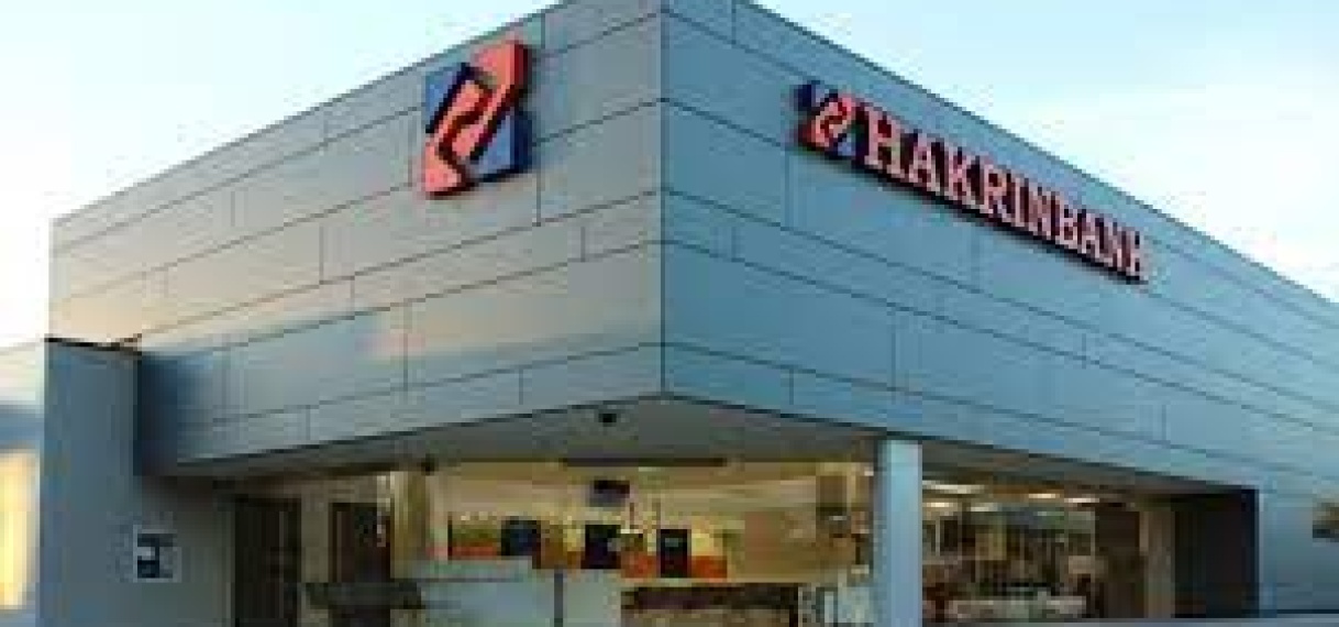 Integriteit en toekomst Hakrinbank ter discussie