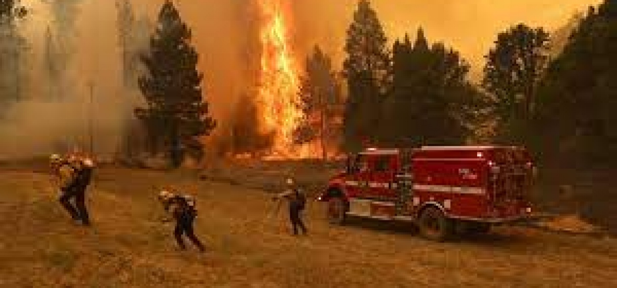 Zeker 2000 mensen geëvacueerd, vanwege bosbrand in California