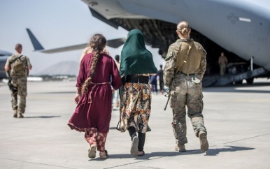 Mogelijke evacuatie van Afghanistan naar Suriname