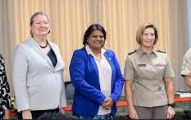 Suriname en VS versterken samenwerking op terrein van defensie