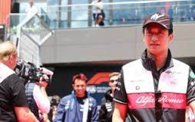 Zhou verlengt contract bij Alfa Romeo en staat voor tweede seizoen in Formule 1