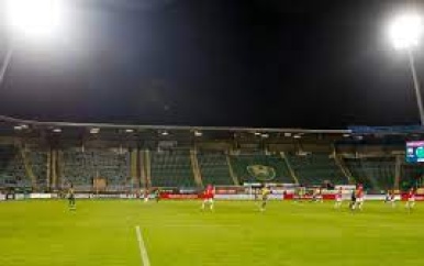 Gemeente geeft ADO groen licht om meer supporters toe te laten in stadion