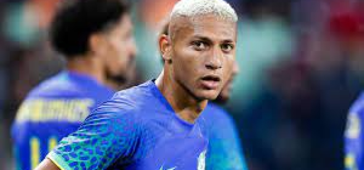 Brazilianen walgen van racistisch incident met banaan na doelpunt Richarlison