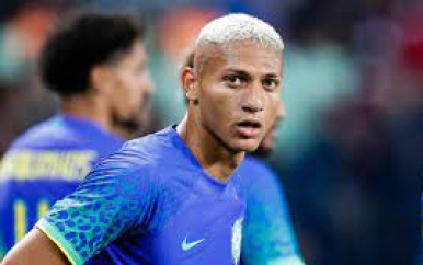 Brazilianen walgen van racistisch incident met banaan na doelpunt Richarlison