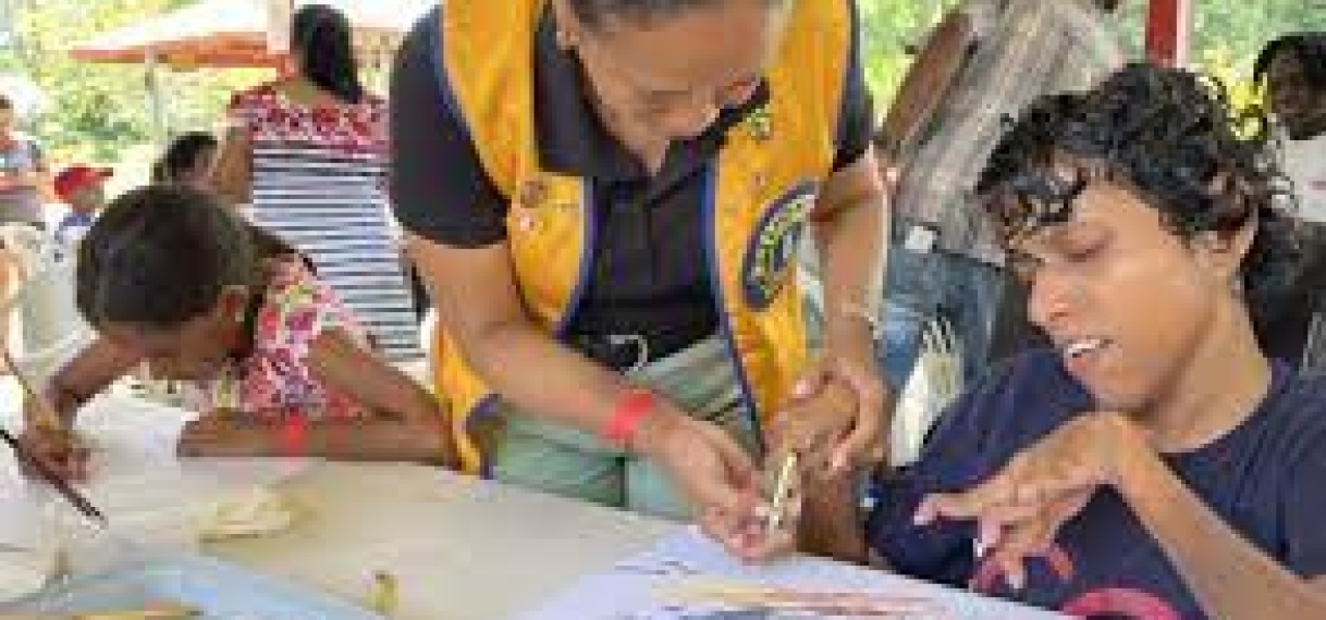 Stichting Nationaal Monument Kind met Beperking Suriname organiseert teken- en schilderdag