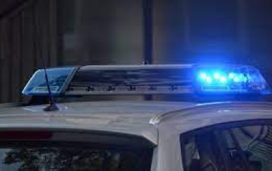 ME en politie verwijderen honderden jongeren bij Hermitage Mall