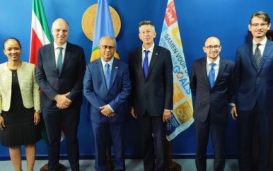 BIBIS minister voert gesprekken met Franse delegatie