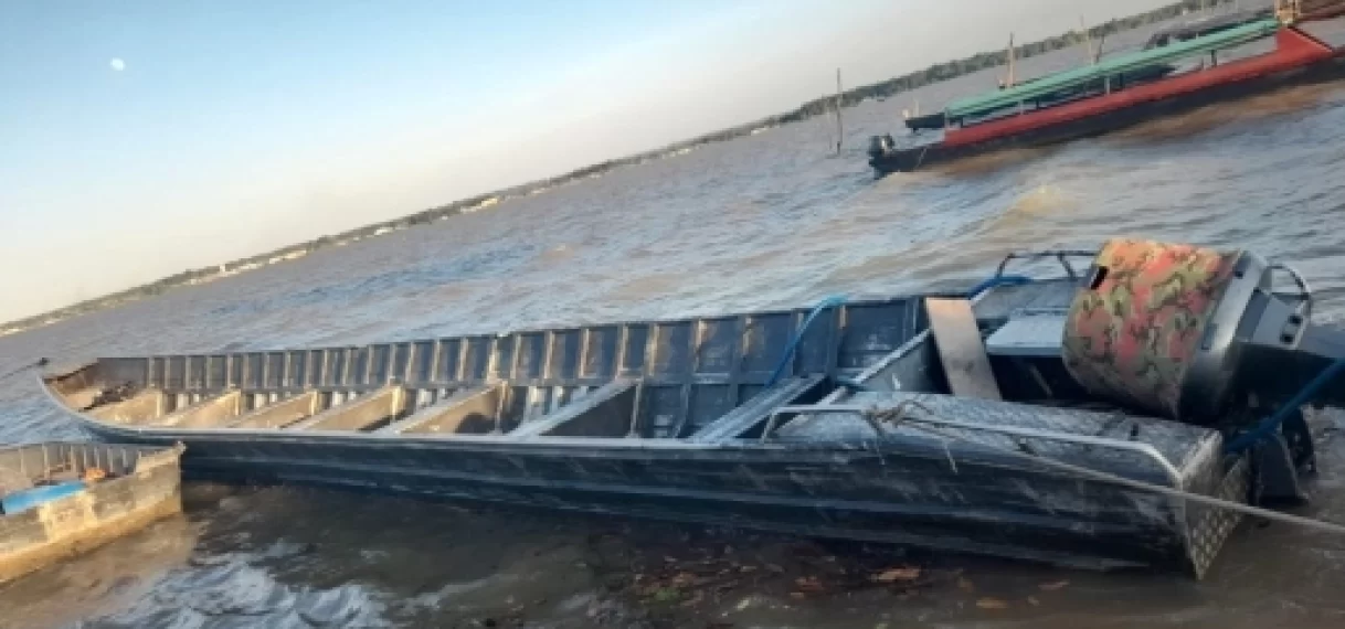 Boot met vreemdelingen onderschept op Marowijnerivier