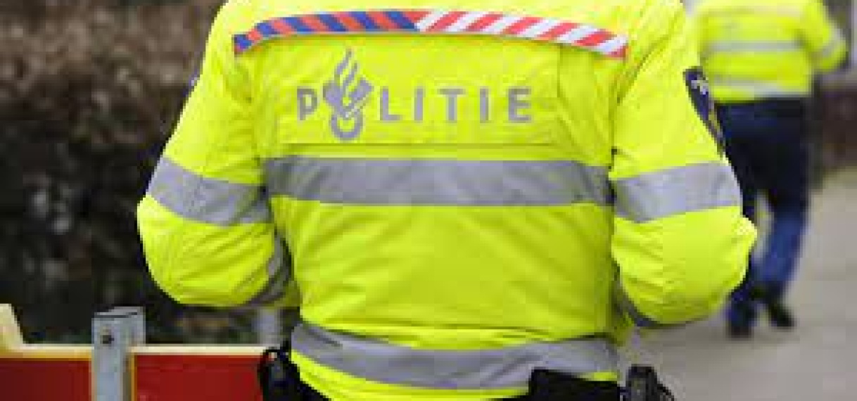 Duizend agenten en militairen doen tientallen invallen in groot drugsonderzoek