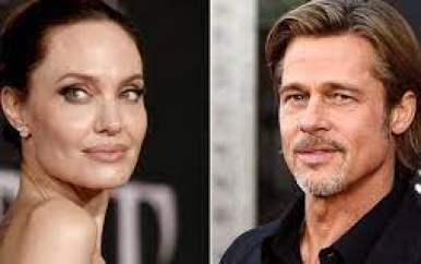 Angelina Jolie zegt dat Brad Pitt haar en hun kinderen mishandelde in het vliegtuig
