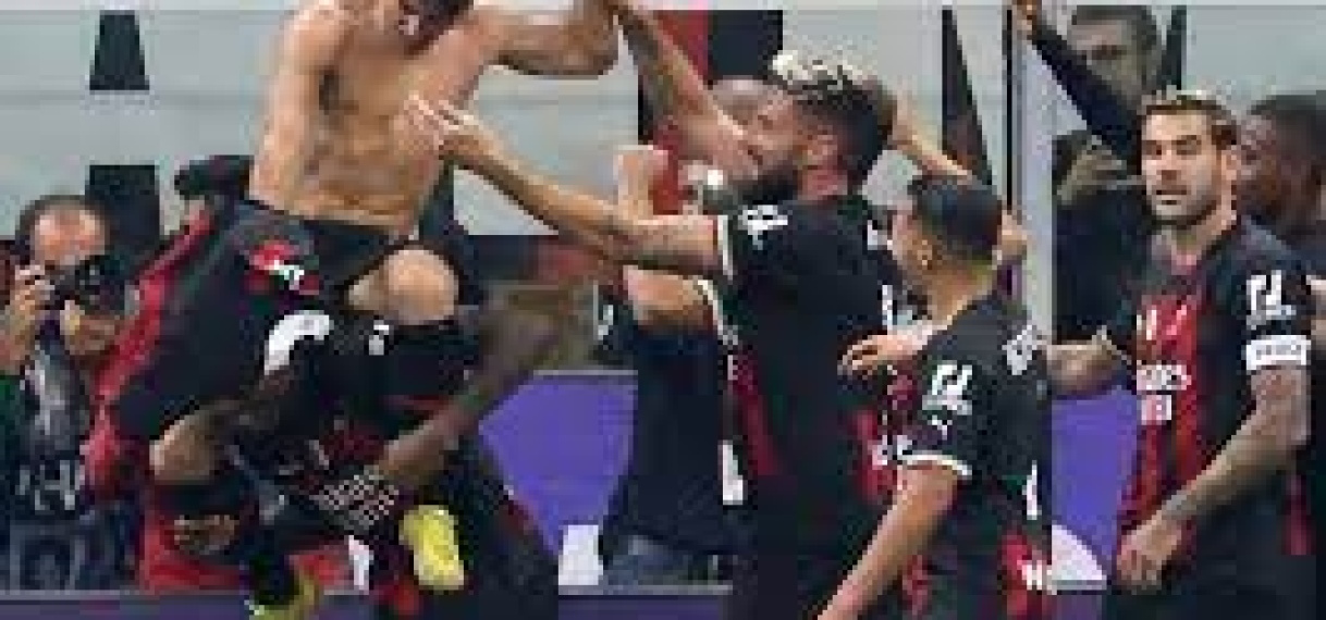AC Milan verslaat kwakkelend Juventus, Denzel Dumfries belangrijk voor Inter