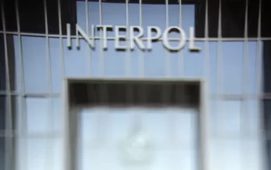 Interpol waarschuwt voor nieuwe vormen van criminaliteit in metaverse