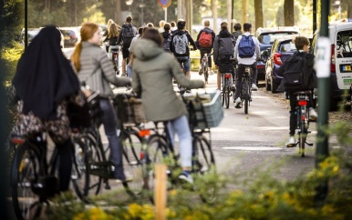 Leerlingen melden zich vaker ziek door stress, artsen willen meer preventie