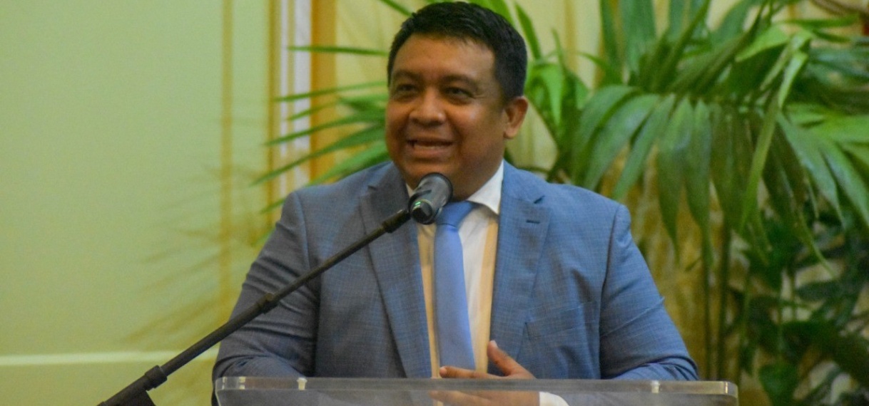 Minister Jubithana: “ SLM beschikt nog niet over een nieuwe directeur”